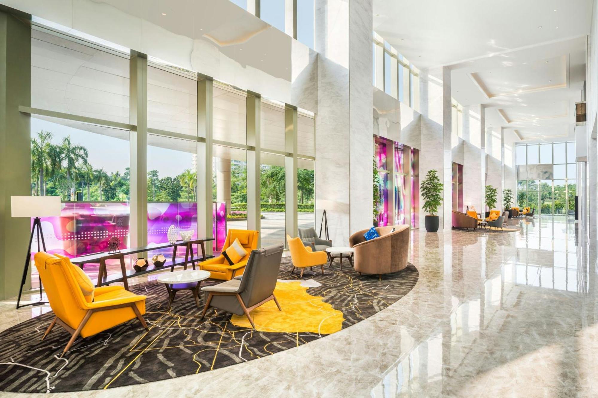 Le Meridien Putrajaya Dış mekan fotoğraf The lobby of the hotel